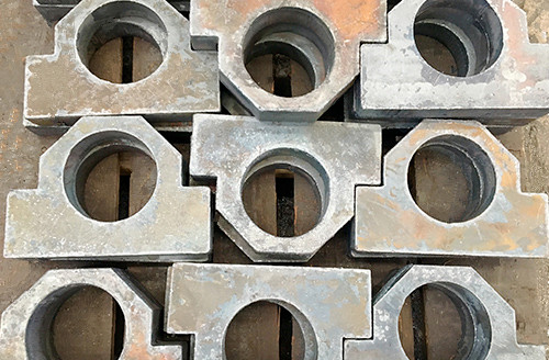 佳龙 轴承座钢板数控切割