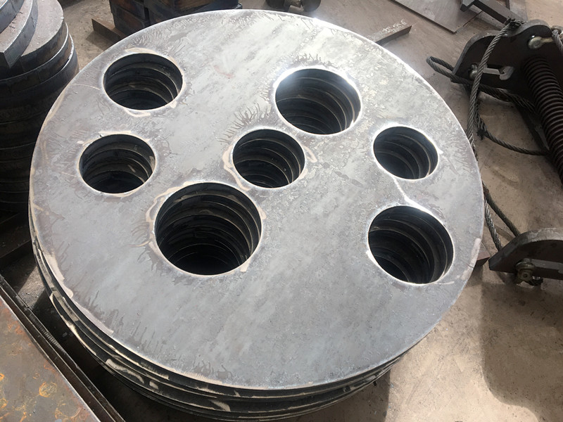 佳龙 圆件钢板数控切割